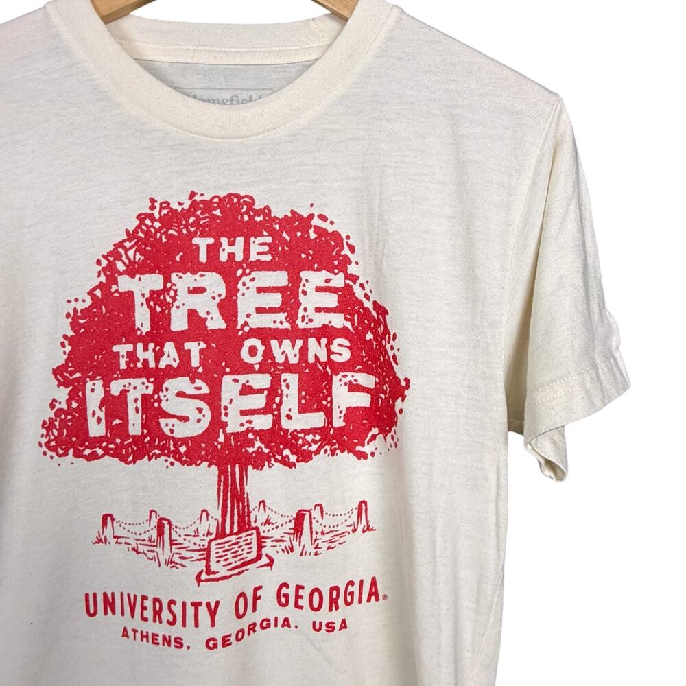 University of Georgia The Tree That Owns Itself Mens Small Homefield T-Shirt UGA - Picture 4 of 8